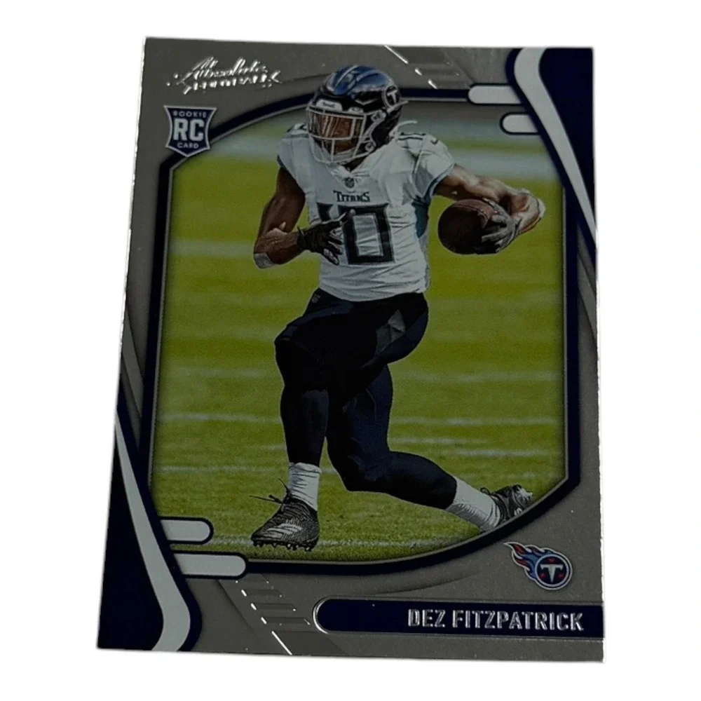 2021‎ Panini Absolute Football Dez Fitzpatrick Rookie Card 130 Tennessee Titans